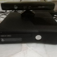 Xbox360 console + Kinect