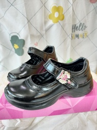 ADDA Wink รองเท้านักเรียนหญิง รุ่น 41T01 ขนาด 34-43 พร้อมส่ง