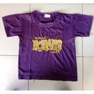 Preloved 5-6 year old boy's t-shirt