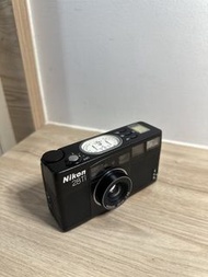 Nikon 28Ti 相機