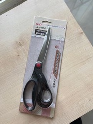 防布逃剪刀 NCC 24cm 右手專用 縫紉 手作用 不鏽鋼剪刀 全新沒用過