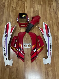 ชุดสี Dash รุ่นแรก สีแดง/ขาว 9 ชิ้น ปี 95 พร้อมติดสติ๊กเกอร์