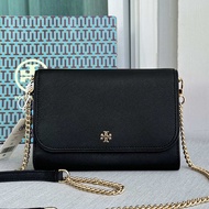 รับประกันแท้💯 สะพายข้าง Emerson Saffiano Chain Wallet 136093