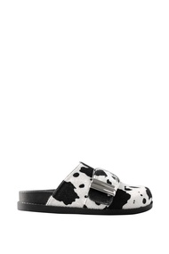 Villains SF MARBLE Flat Sandals รองเท้าแตะผู้หญิง ส้นสูง 1.0"