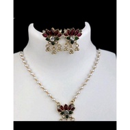 simple lotus necklace with earrings..