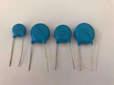 100PCS 102/15KV Y5T 1000PF 1nF 102 15KV P13mm 1500V high voltage ceramic chip capacitor