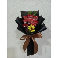 small bouquet with belo choc