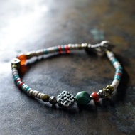 無限結（Endless Knot）與老西藏綠松石、米佐蘭紅玉髓、圖阿雷格珠、威尼斯古董珠手鍊