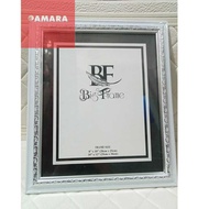 Photo Frame or Figure Size 10R less (25cm x 30cm)