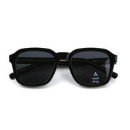 Voideyewear | LUPIN Sunglasses สำหรับคนหน้าใหญ่ แว่นกันแดดทรงแบบ Boyish เลนส์กัน UV400 และเป็น Polar