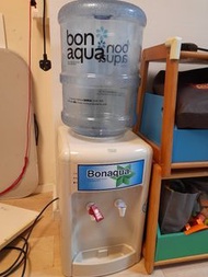 Bonaqua 座枱水機