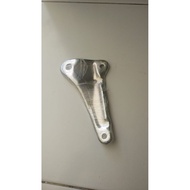 HONDA C70 EXHAUST BRACKET