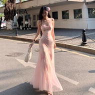 DUNEA Women's Rendered Floral Fishtail Dress