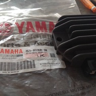 Original Yamaha vixion old 3C1 regulator Rectifier