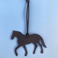 1pc Solid Color PU Animal & Car Shaped Simple & Keychain, Suitable For Couples, Students, Men, Women