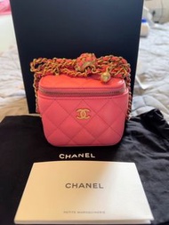 Chanel Mini Bag 皮金球方盒子