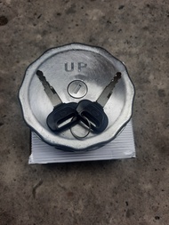 NẮP BÌNH DẦU XE TẢI HINO 500/ HINO 700