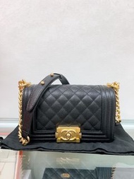 (Sold) 近新✨Chanel boy 20 small 黑金荔枝牛皮 black gold hardware
