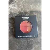 Powder blush-mac burnt pepper