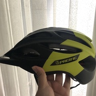 Preloved Helm Sepeda Pacific dewasa
