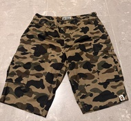 日本制A Bathing Ape 猿人迷彩工裝短褲