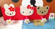 Hello Kitty Sanrio 中古 正版 1999年 日版 紅色 公仔 木製 掛衣架 大 掛衫 衣帽 架 wood hanger