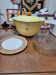 二手 傷痕累累 黃色琺瑯鍋（湯蒸鍋）+鍋墊+蒸架
