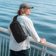 Pacsafe V Tech | 五大專利防盜 斜背包 側背包 10L 黑色 #60221