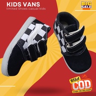 Vans A23 Children's Slip On Shoes - Vans Slip On Children's Shoes - Vans Boys Shoes Gaul