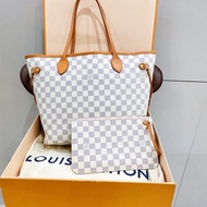 lv路易威登 白棋盤格neverfull👜～容量很足✨上班通勤好單品🥰
