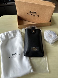 COACH 手機小斜背包 (Wallet on Chain)