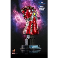 (MIB)-Hot Toys - ACS009 - Avengers: Endgame - 1/4th scale Nano Gauntlet (Hulk Version) Collectible