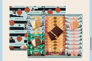 日本直送 日本限定 日本代購 禮盒 ［快閃訂購」日本Sugar Butter Tree原味/士多啤梨/朱古力/tiramisu味奶油夾心餅奶油酥餅 博多季節限定禮盒 19個裝 及32個裝