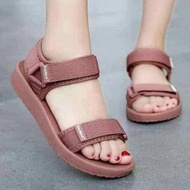 ♞,♘Brazilian:KT inspired sandals