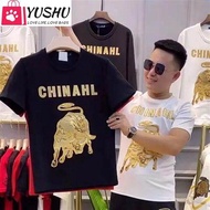 Yushu ผู้ชายสองชิ้นชุดกระทิงทองพิมพ์แขนสั้นเสื้อยืดผู้ชายเวอร์ชั่นเกาหลีของการเพาะปลูกด้วยตนเองสุทธิน้ำสีแดงแบรนด์ความเห็นอกเห็นใจฤดูร้อนวิญญาณเด็กสูท