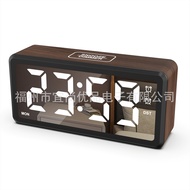 2024 cross-border new LED wood grain desktop wood clock, large-print mirror daylight saving time wee