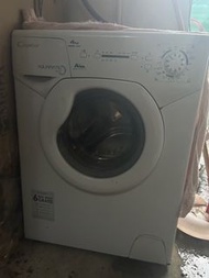 Candy Aquamatic 4kg 1000rpm 洗衣機