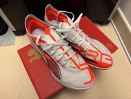 Puma 平底足球鞋