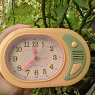 Vintage Table Clock Quartz Clock