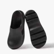 Posee Mae Cloud รองเท้าหัวโต รัดส้นหัวโต ของดีบอกต่อ รองเท้านิ่มเหมือนเหยียบขี้  รองเท้าแตะ พื้นหนา 