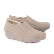 Dvn 002 Cream Women's Slip On Shoes