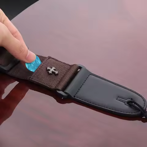 Electric Acoustic Folk Guitar Strap Vintage Personality Belt with Pick Pocket Guitar Accessories