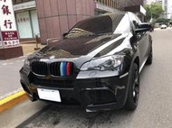 BMW 寶馬 X6 M  4.4L 前後配21吋圈胎 黑色 紅內裝 只跑8萬 AAA認證車況