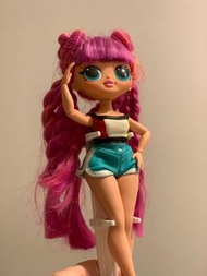 LOL Surprise OMG Roller Skater Doll with accessories