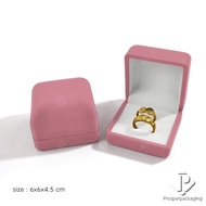 Pink/White Velvet Box Ring And Earring Double Can Wear Stud Earrings Size 6x6x4.5cm