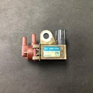 296 25860-97205 DAIHATSU JB Vacuum Solenoid Switch Valve Used