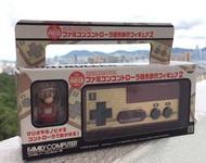 Japan Banpresto Nintendo Family Computer Controller operated Walking Figure Super Mario Bros 懷舊遊戲機玩具