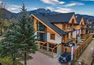 บ้านเดี่ยว 2 ห้องนอน 1 ห้องน้ำส่วนตัว ขนาด 42.44 ตร.ม. – มิคาวูฟกา (Mountain Shelter Apartments)