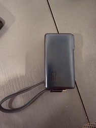 倍思充電寶67w, 10000mh 自帶線