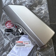 YAMAHA Silver Right Turn Signal Headlight Cover OldYAMAHA NMAX YamahaOriginal Genuine parts 2DP-F835